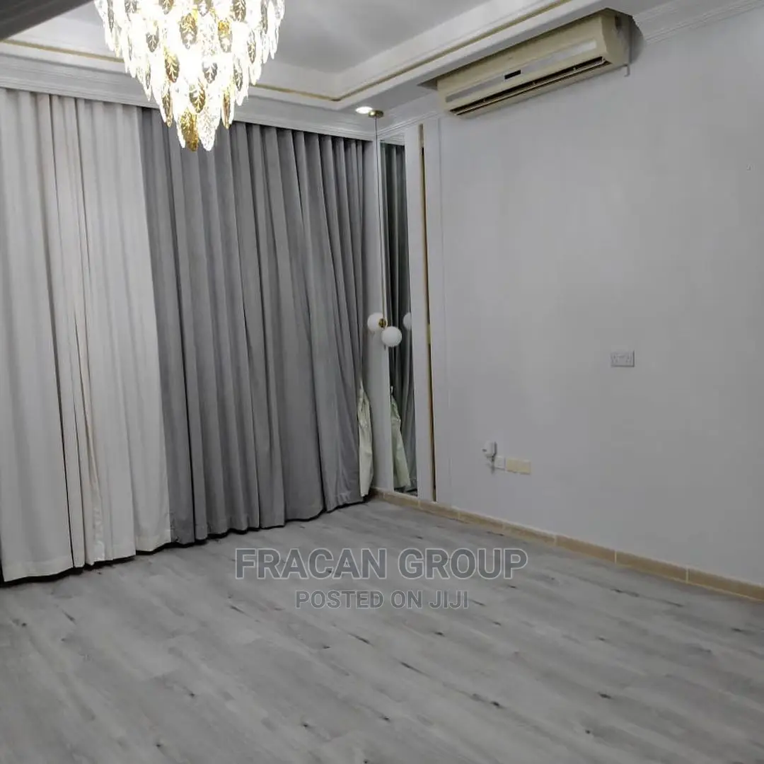 Luxury Vinyl PVC Tile.