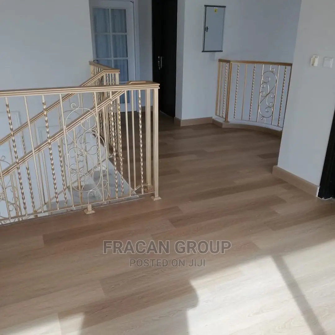Wood Laminate Floor Available. German Quality