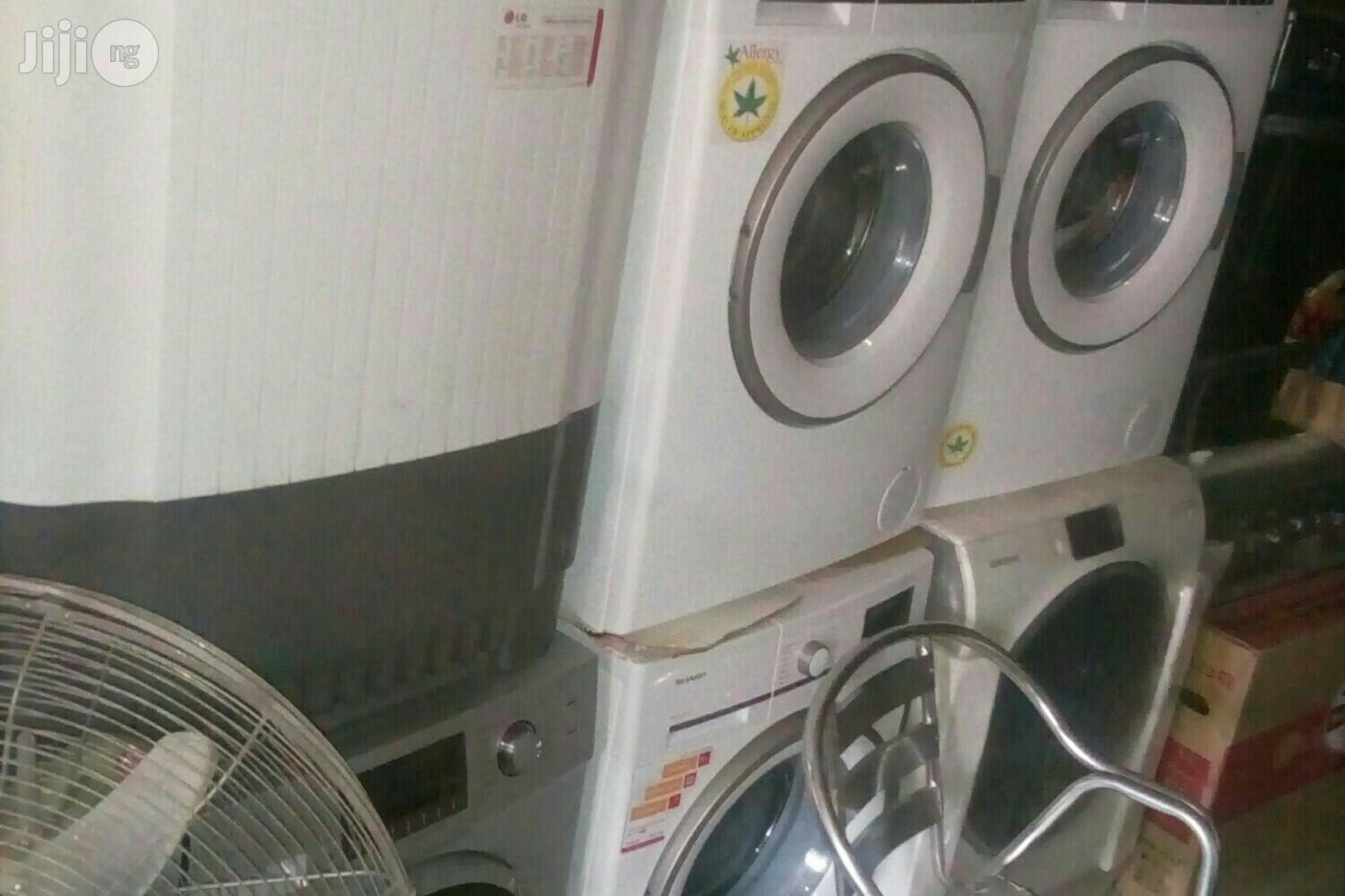 Front Loading Washing Machine