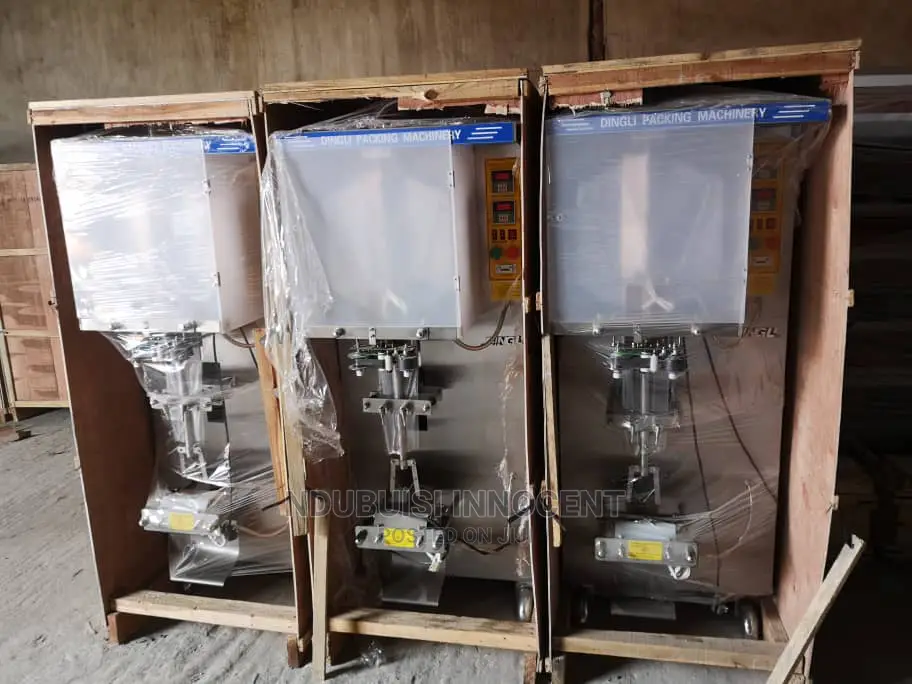 Dingli Pure Water/Sachet Water Machine