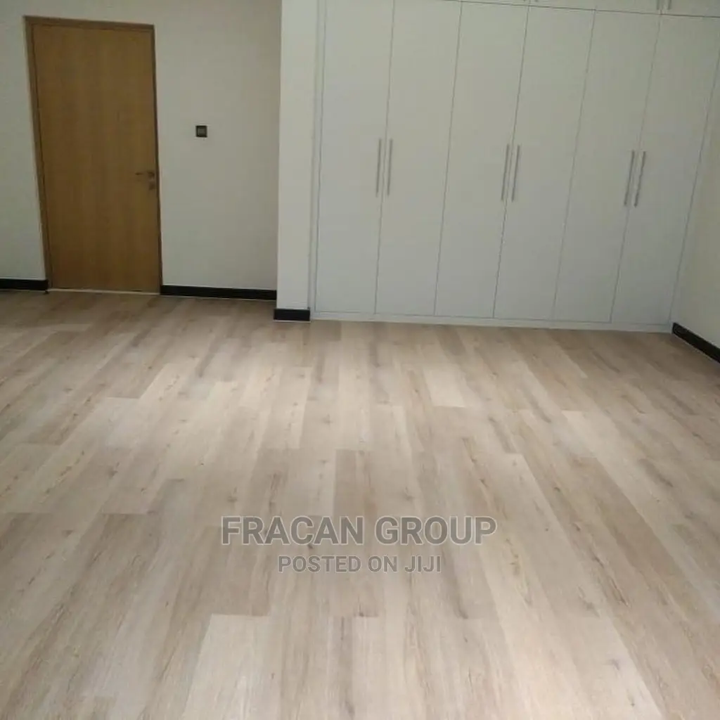 Wood Laminate Flooring. German Spec