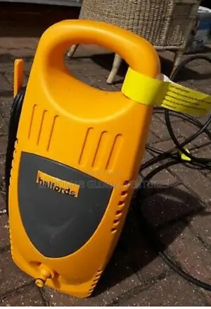 Halfords Hp1400 High Pressure Washer for Private Users