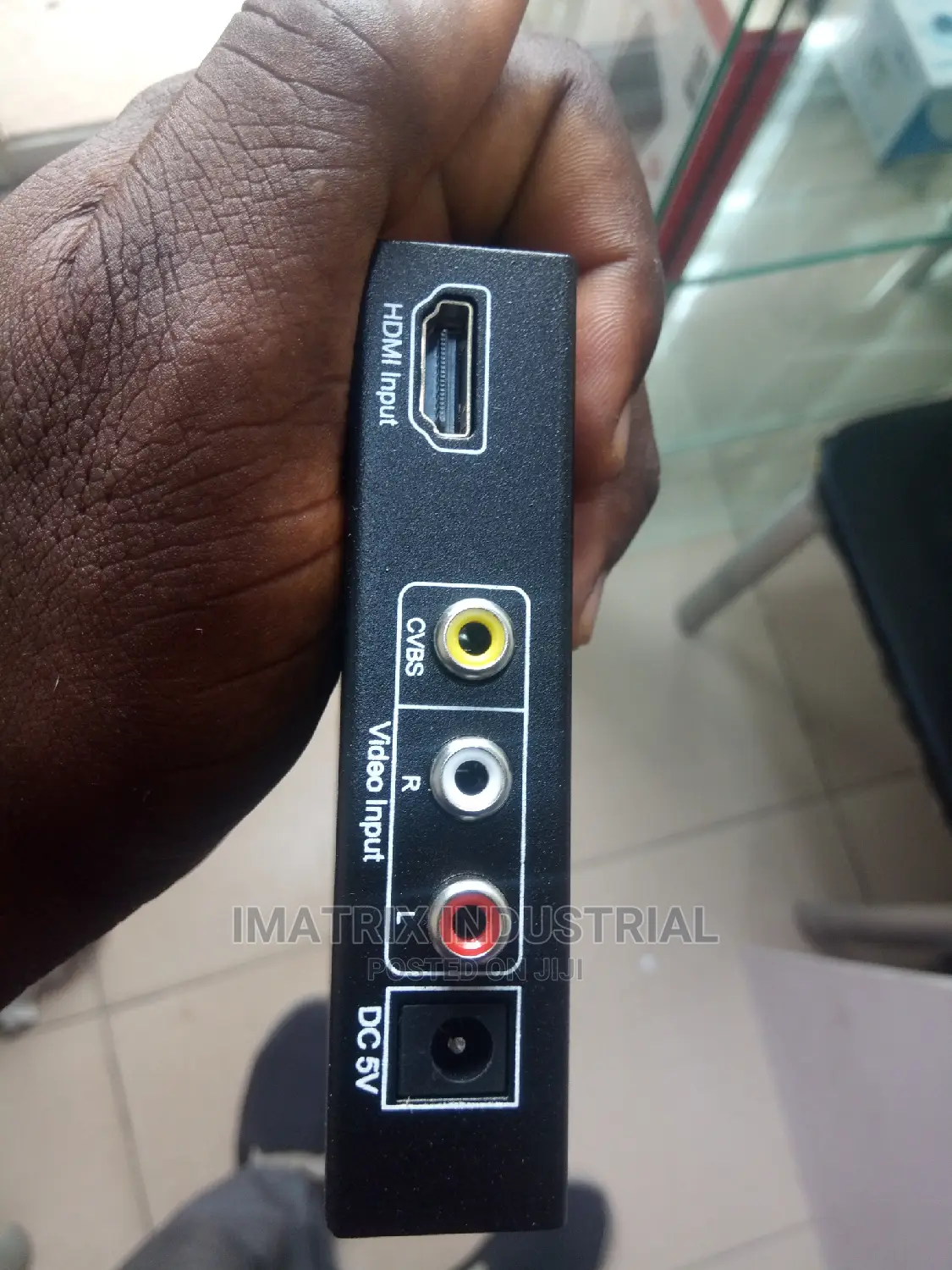 Av + HDMI to Hdmi Converter