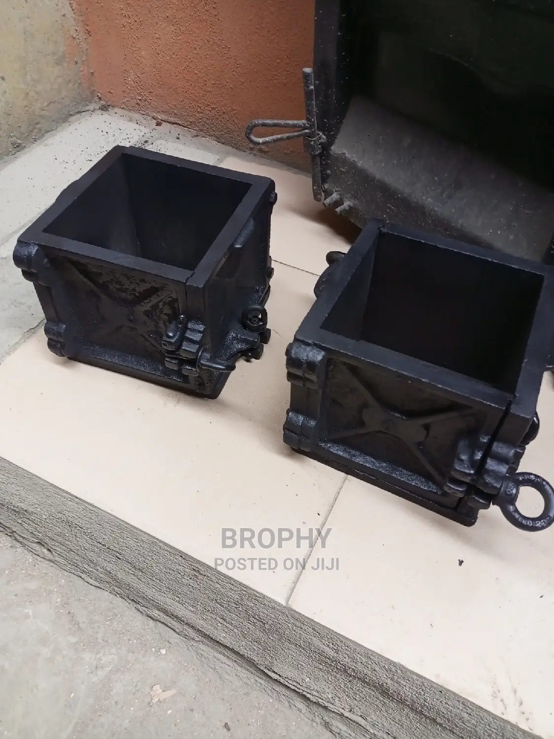 Cube Mould / Concrete Cube Moulder
