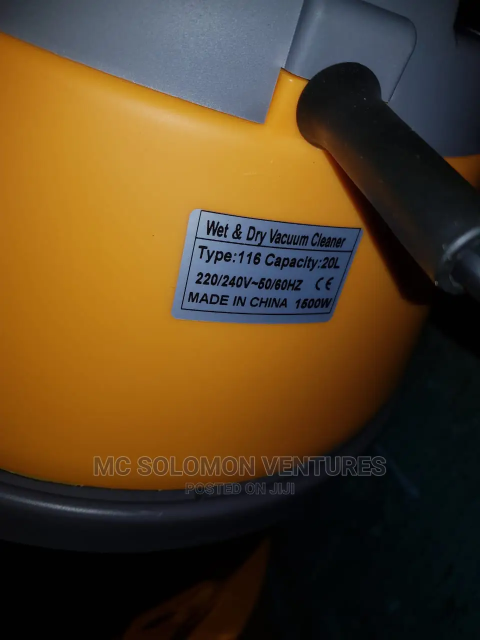 Wet and Dry Vacuum Cleaner 20litre