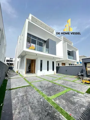 5bdrm Duplex in Lekki Phase 1 for Sale