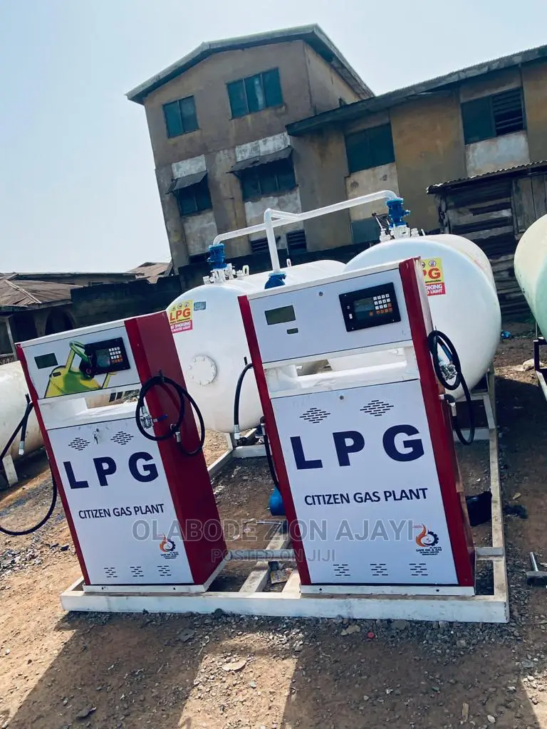 Complete Installation of 5tons(2.5tons ×2) With 2 Dispenser