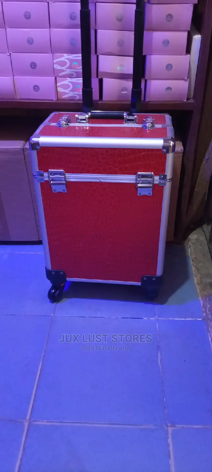 Make_up Trolley Box