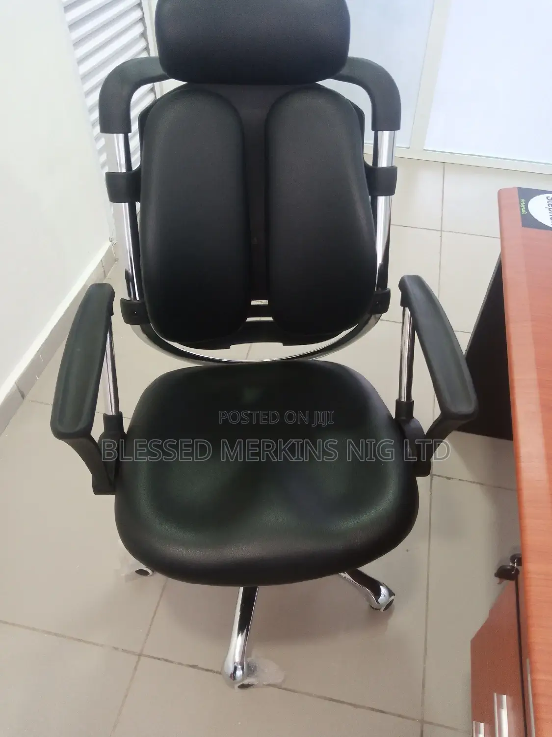 Executive Office Chair