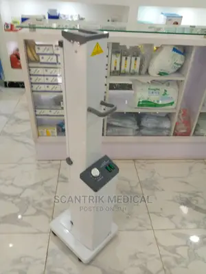 Hospital Portable UV Lamp Germicidal Trolley for Sterilizati