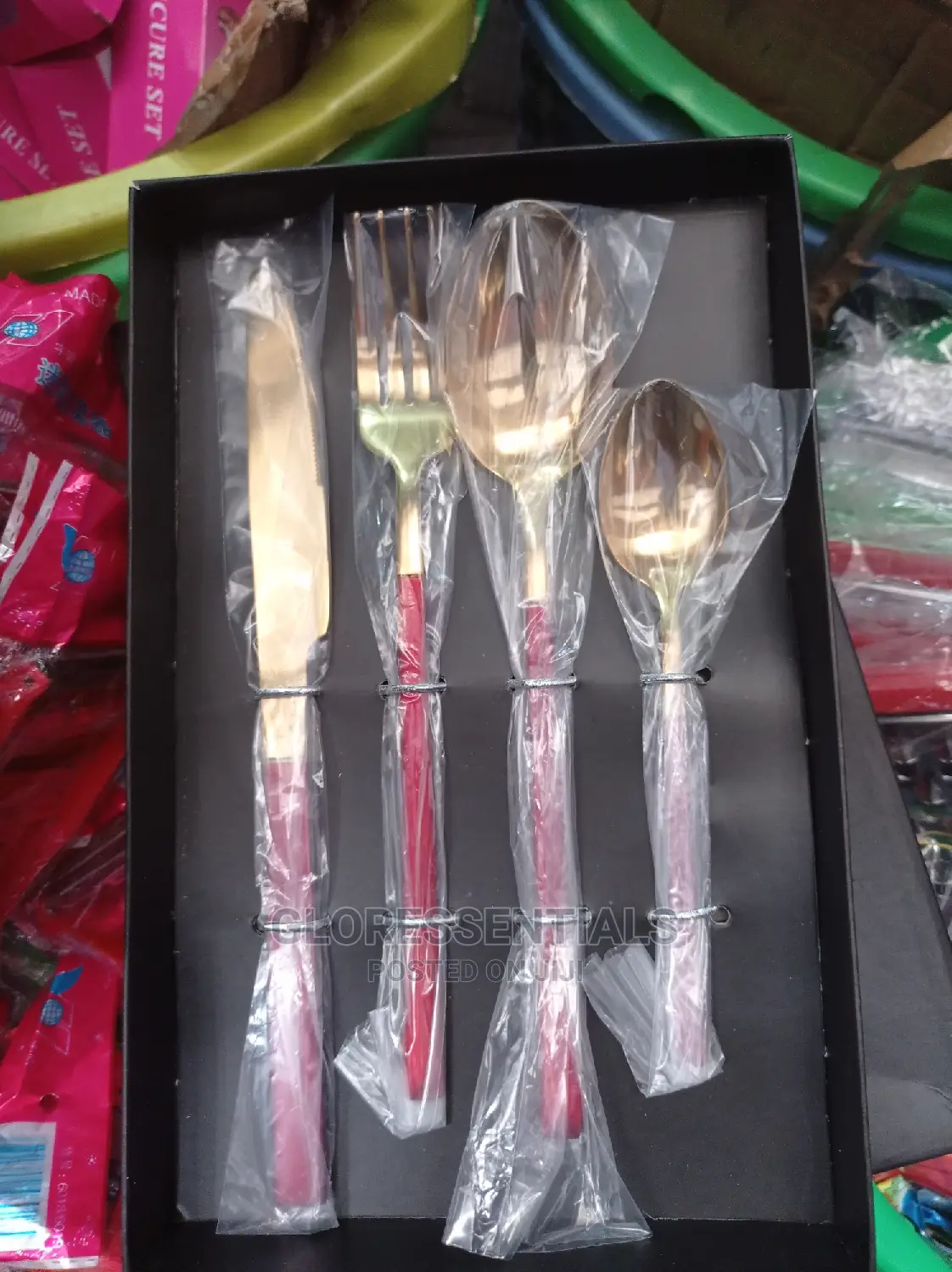 4pcs Cutlery Set Quality Gift Item