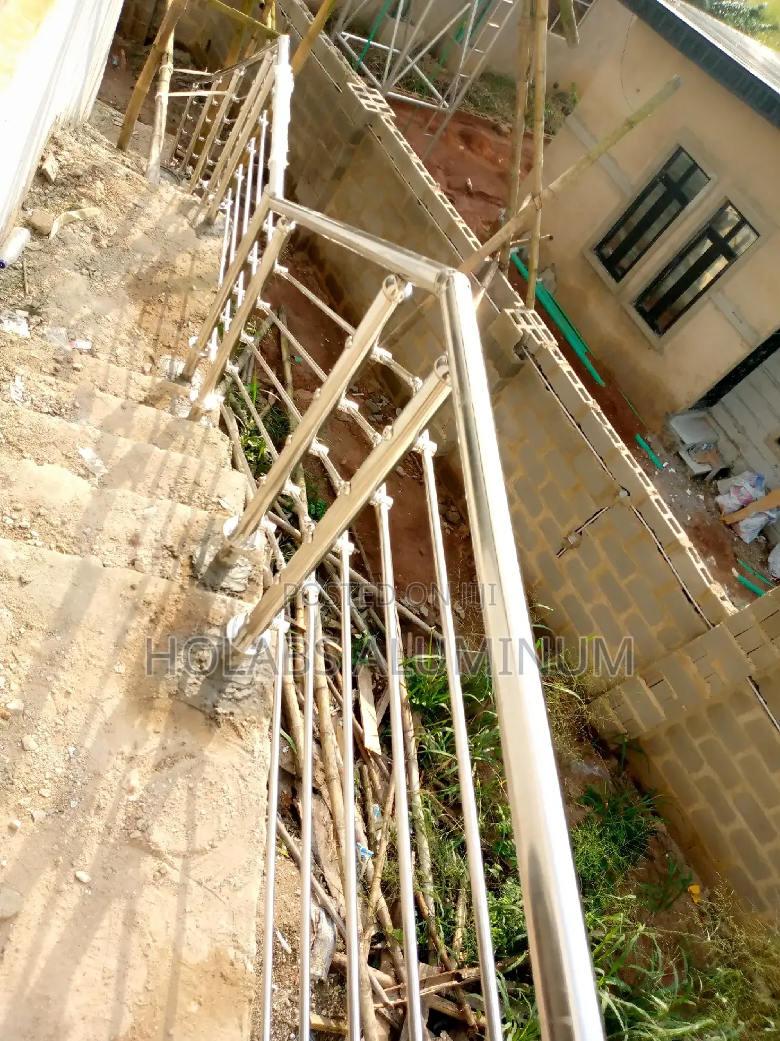 Backstep Rail