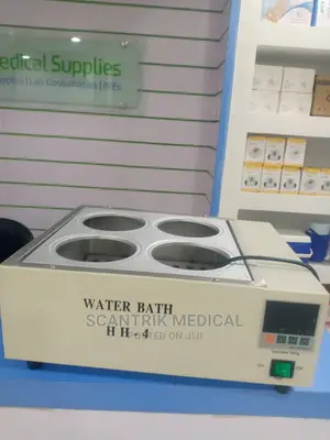 Professional 4 Holes Laboratory Thermostatic Bath