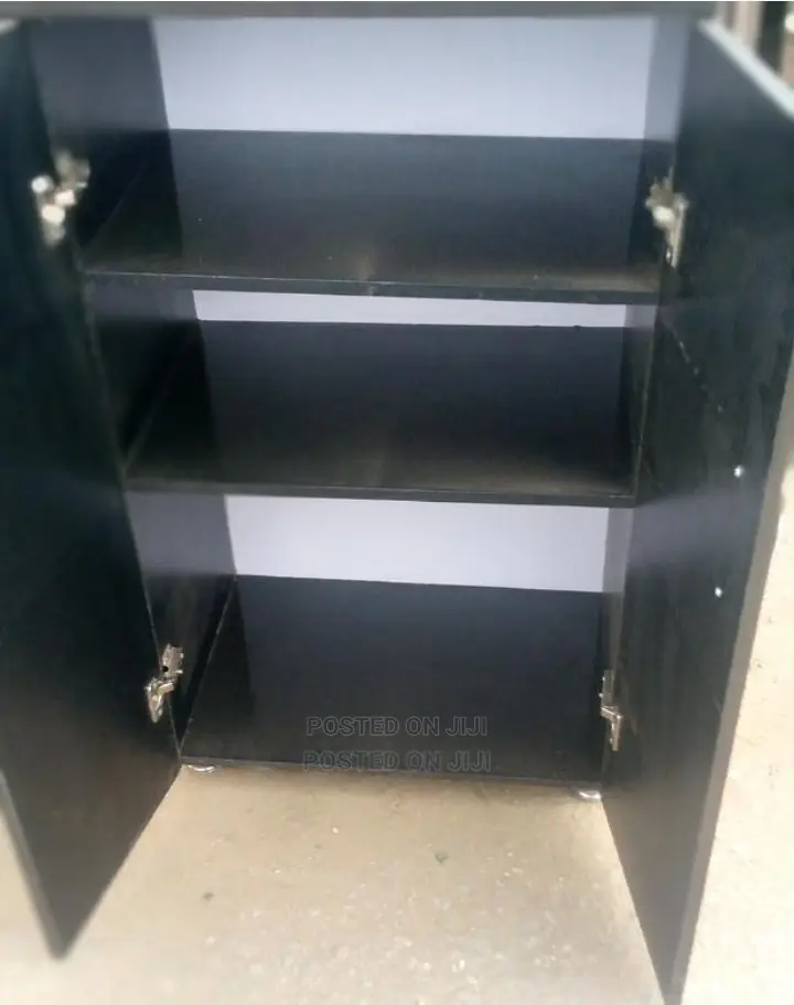 Kitchen Cupboard / Cabinet