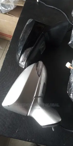 Side Mirrow for Toyota Venza 2015 Model
