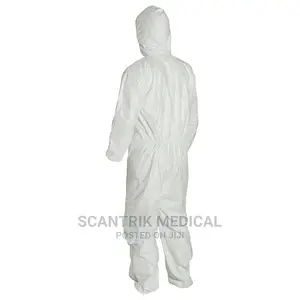 Protective Liquid Resistant Disposable Safety Clothing