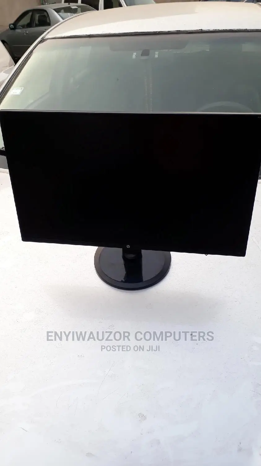HP Monitor 24inches