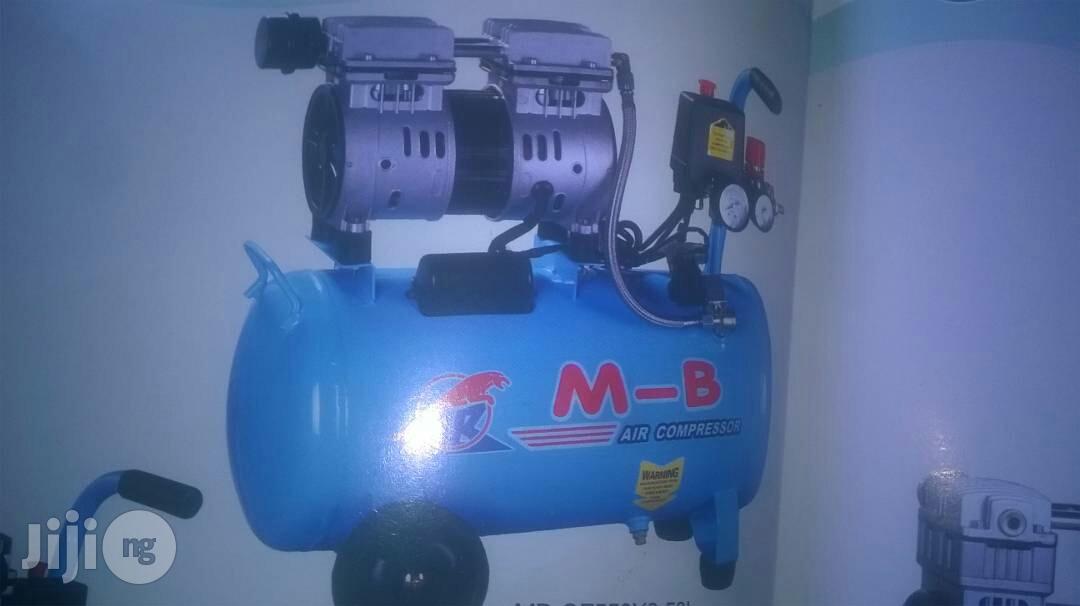 Air Compressor Machine..