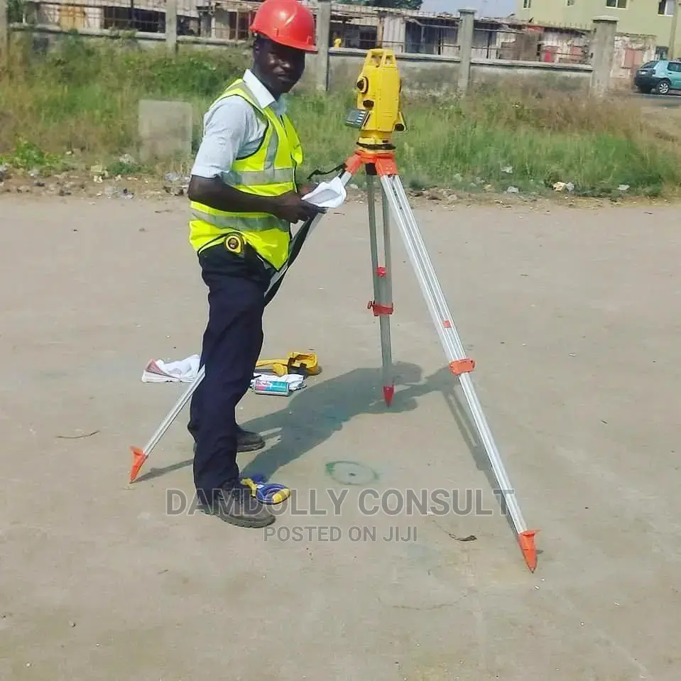 Surveyor Engineer