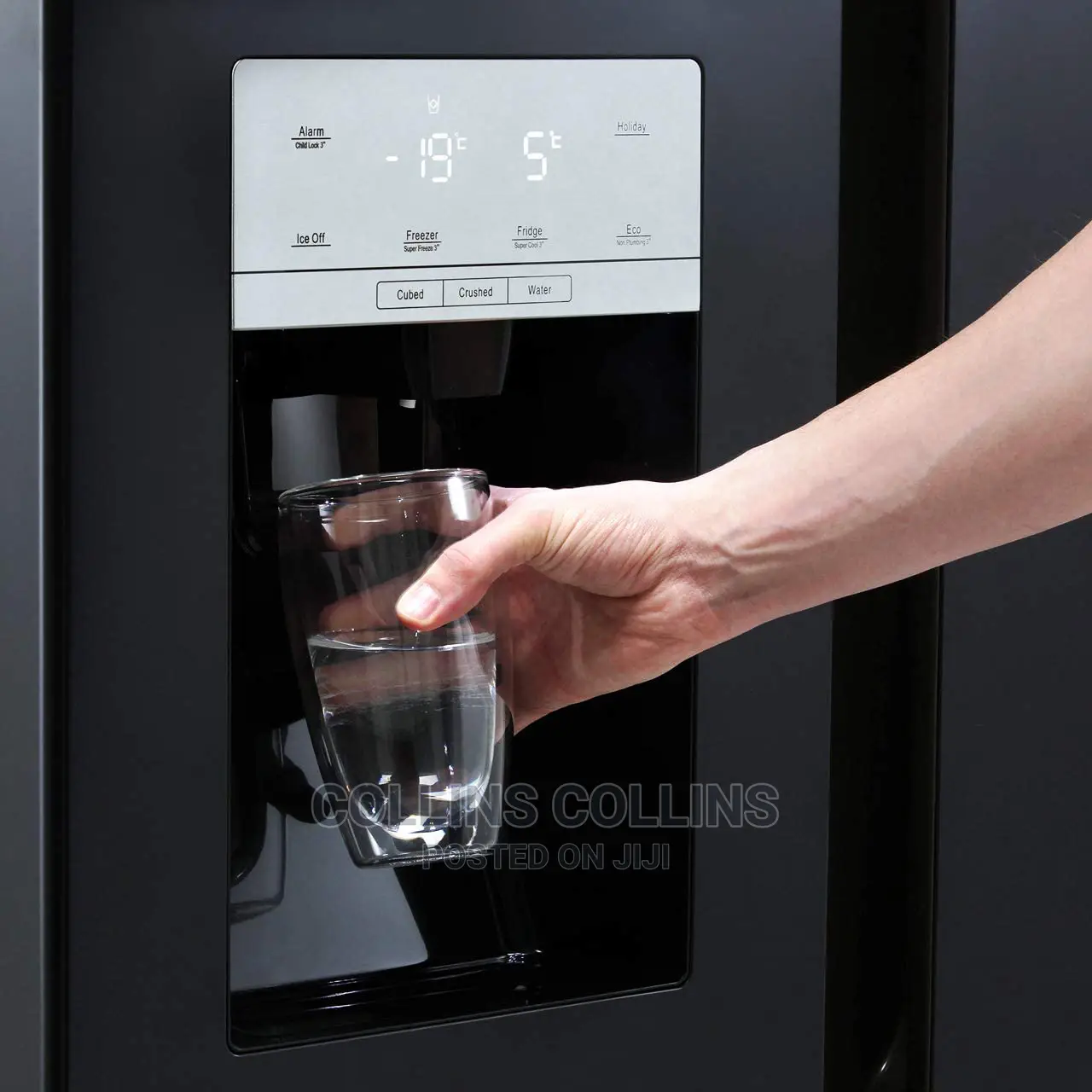 Hisense Side-by-Side American Fridge and Freezer