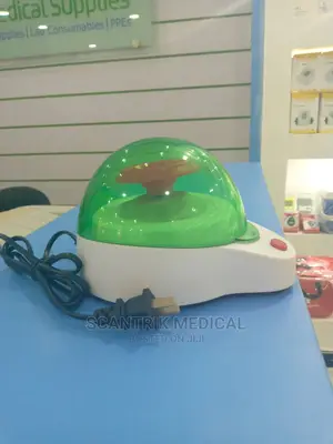 Easy to Use Desktop Mini Centrifuge