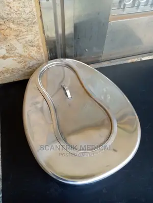 Bed Pans Female, With Cover,