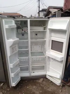 Bible Door Refrigerator With Dispenser