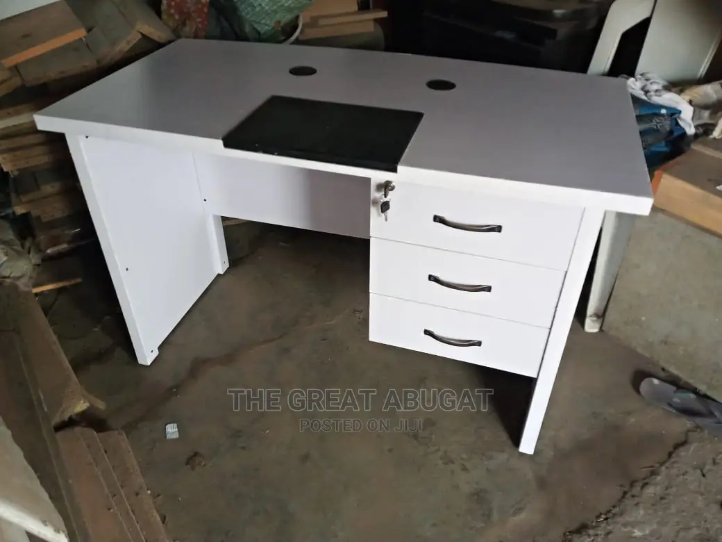 4ft Office Table