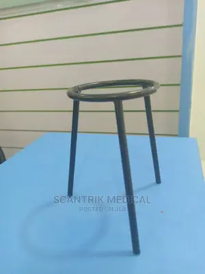 Factory Low Price Tripod Stand