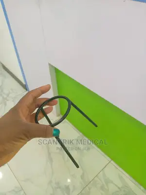 Laboratory Circular Tripods Stand (Iron Rod)