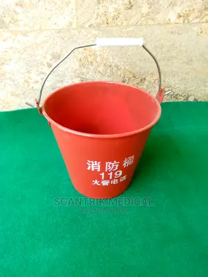 Metal Fire Bucket With Handle
