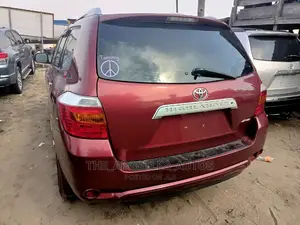 Toyota Highlander Limited 2010 Red