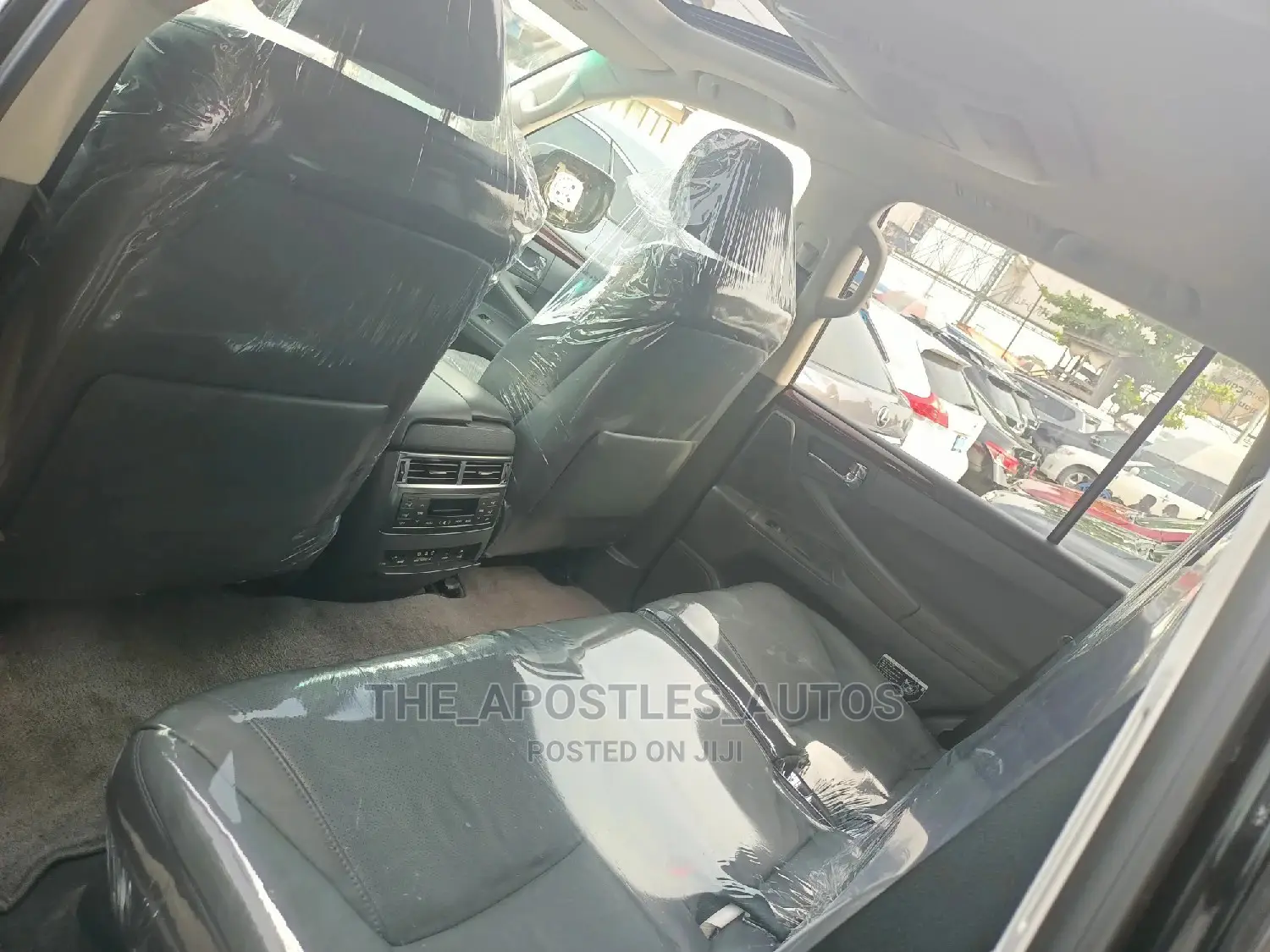 Lexus LX 570 2011 Black