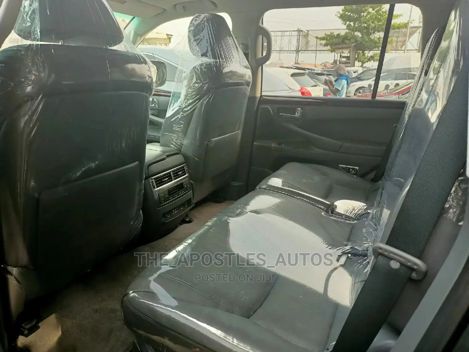 Lexus LX 570 2011 Black