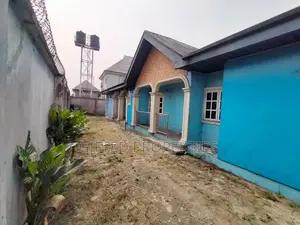 Furnished 4bdrm Bungalow in Eneka Rd Rumuduru, Port-Harcourt for sale