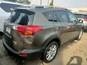 Toyota RAV4 2013