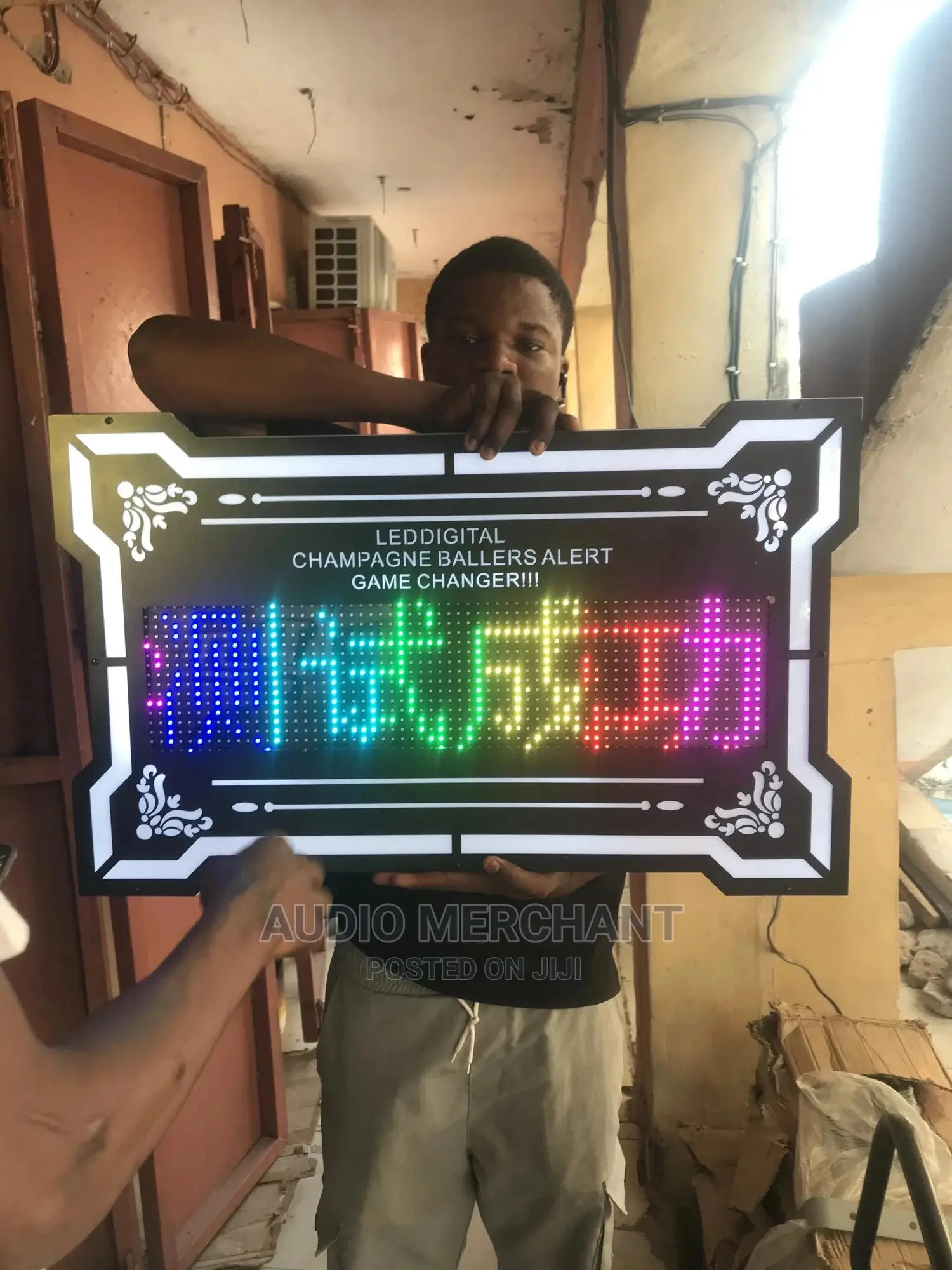 Champagne Carrier Electronic (Dorime Light)