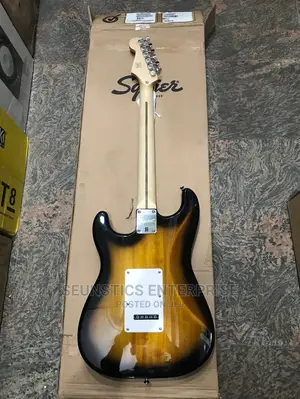 Squier Guitar Stratocaster by Fender