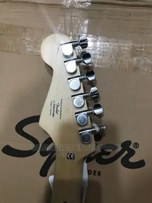Squier Guitar Stratocaster by Fender