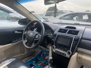 Toyota Camry 2012 Gold