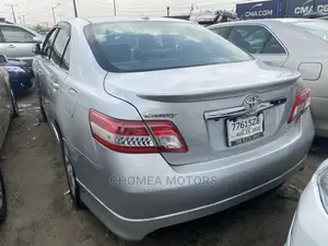 Toyota Camry 2010 Silver