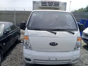 Kia=Bongo =