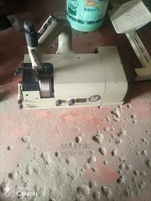 Photo - Nippy Skiving Machine