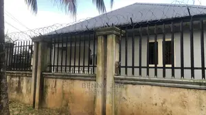 4bdrm Bungalow in Calabar for rent