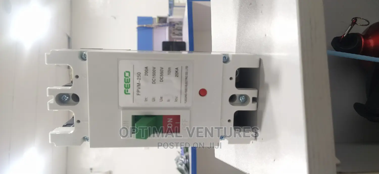2P 200A DC Circuit Breaker