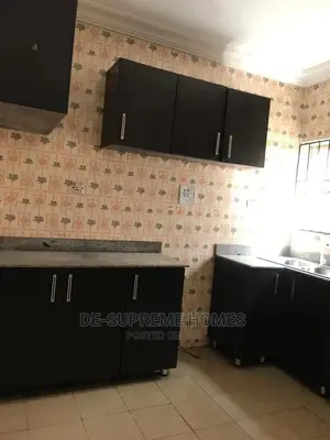 4bdrm Duplex in Colonel Estate for rent