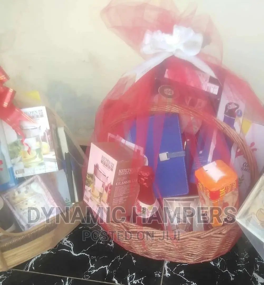 Hampers/Gift Baskets