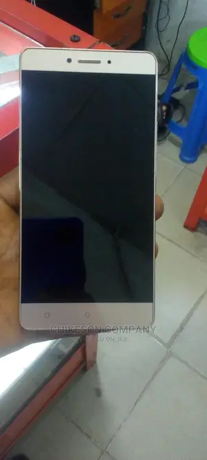 Gionee GN 5005L 32 GB Gold