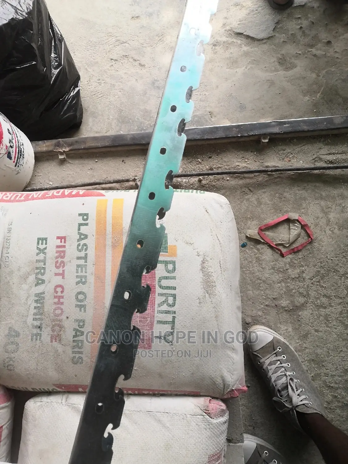 Hanger for Under Decking Ceiling Installation
