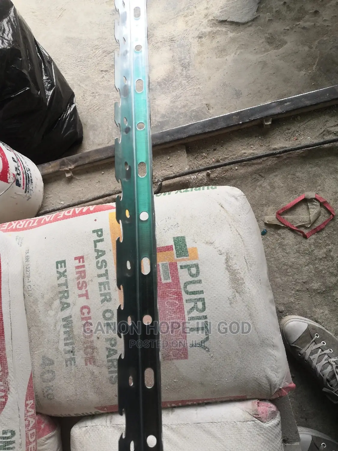 Hanger for Under Decking Ceiling Installation